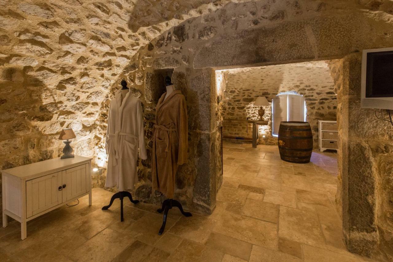 Вилла Les Hiboux Du Domaine Du Moulin Etables  Экстерьер фото